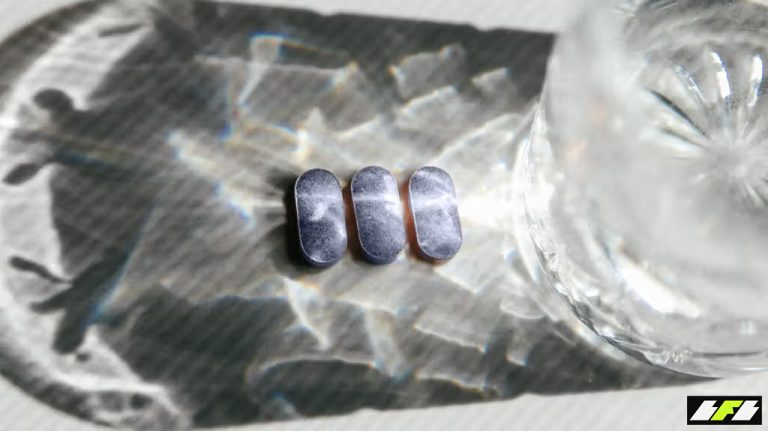 imgi_2_three-supplment-pills-1296x728-header-1024x575_2